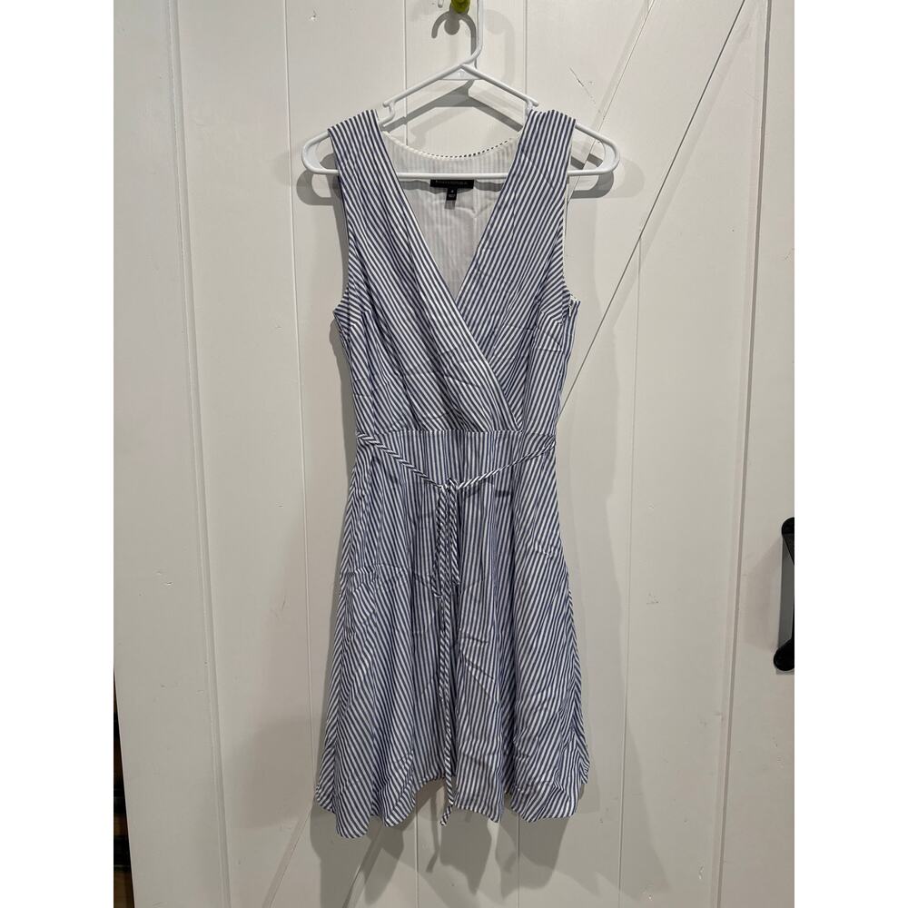 Banana Republic Wrap Dress 4 Blue White Stripe Sleeveless Nautical